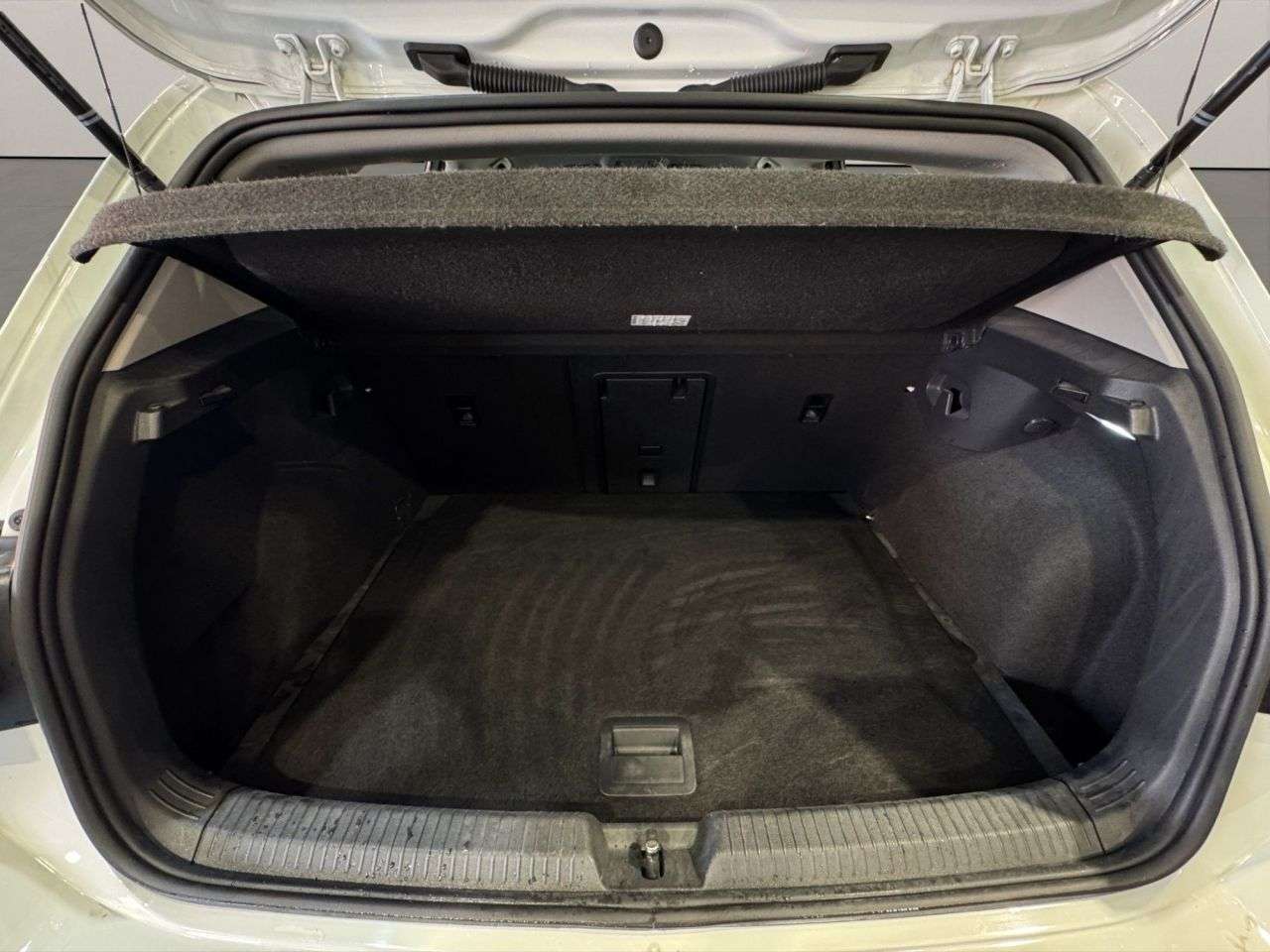 2022 VOLKSWAGEN GOLF 2022 VOLKSWAGEN GOLF