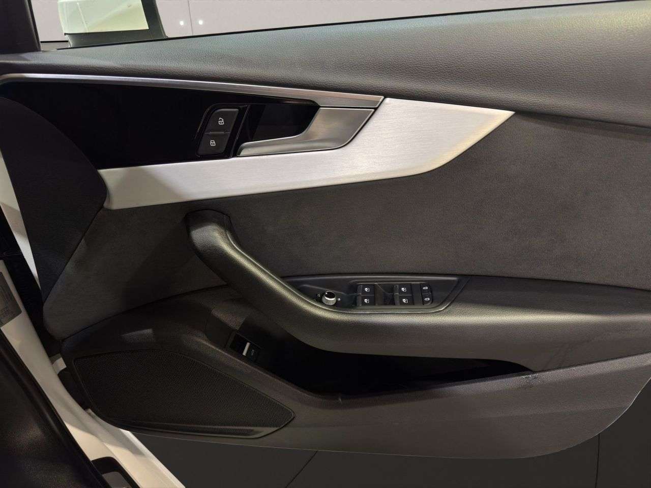 2023 AUDI A4 AVANT 2023 AUDI A4 AVANT