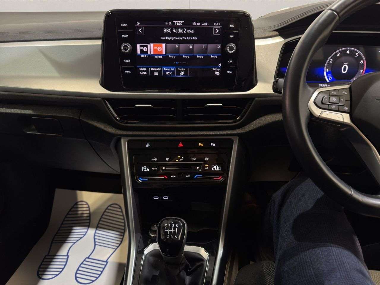 2022 VOLKSWAGEN T-ROC 2022 VOLKSWAGEN T-ROC
