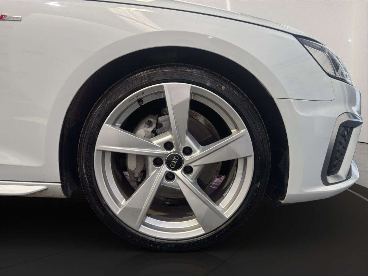 2024 AUDI A4 AVANT 2024 AUDI A4 AVANT