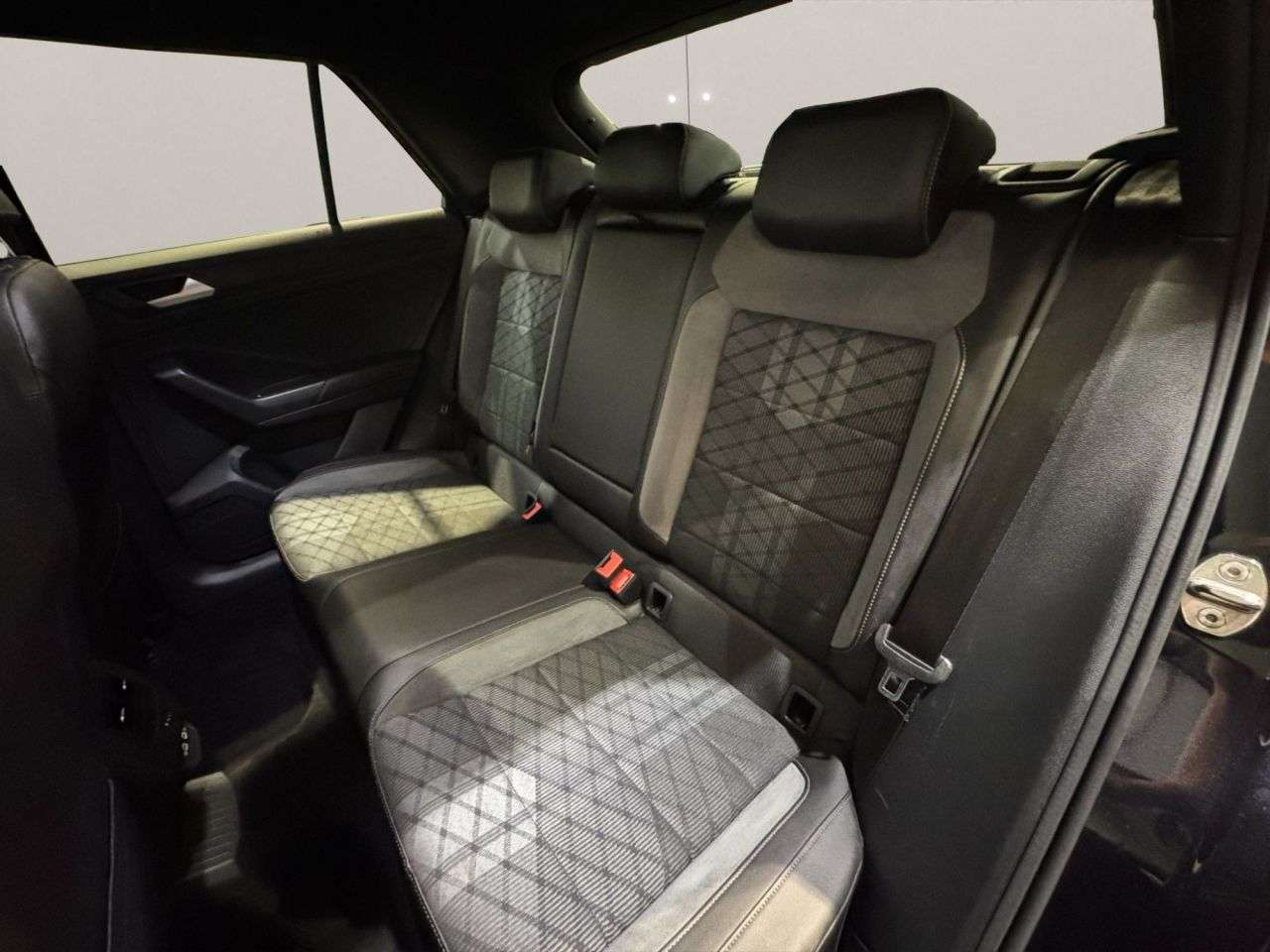 2023 VOLKSWAGEN T-ROC 2023 VOLKSWAGEN T-ROC