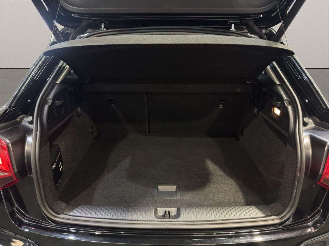2023 AUDI Q2 2023 AUDI Q2