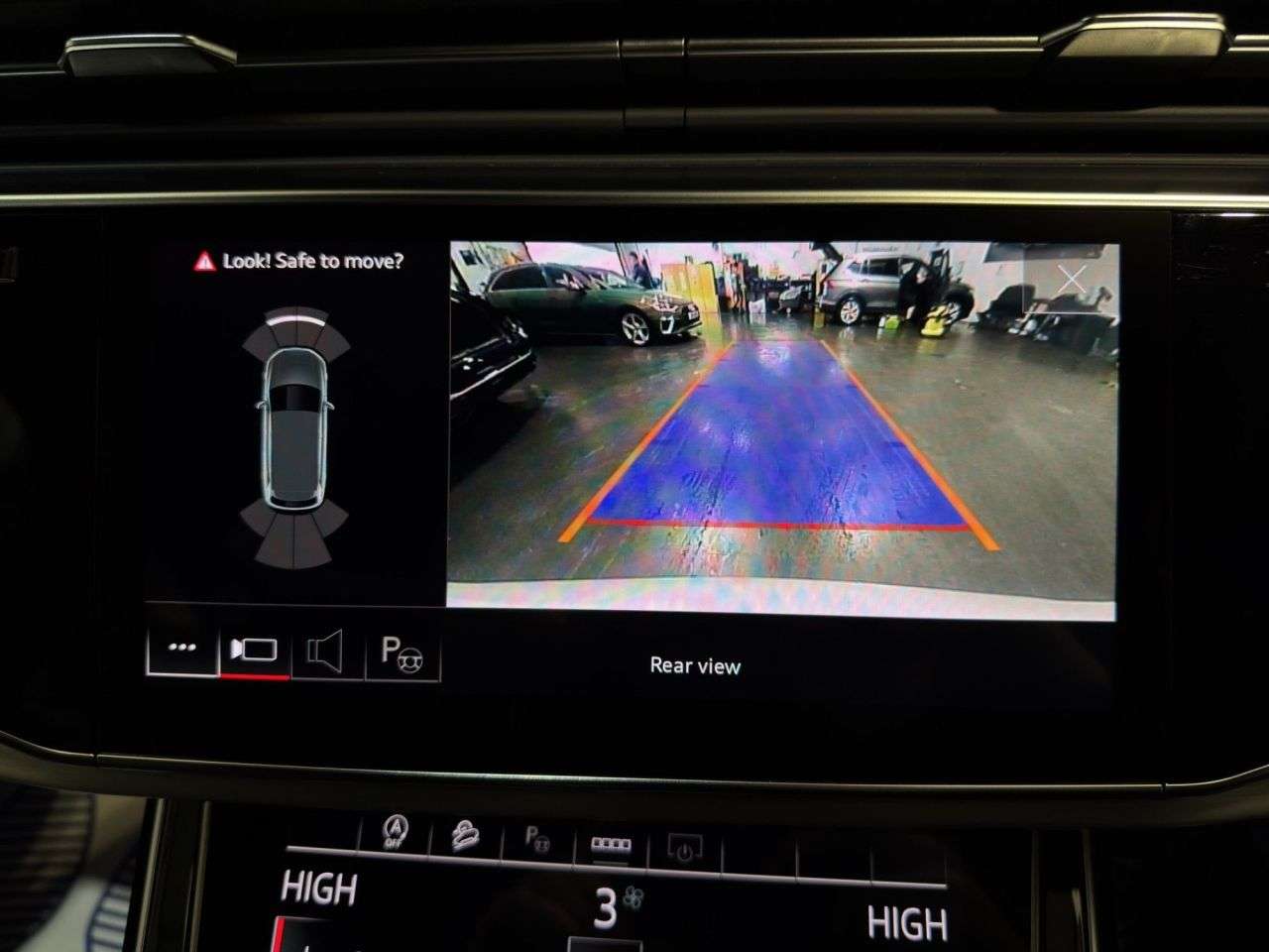 2023 AUDI Q7 2023 AUDI Q7