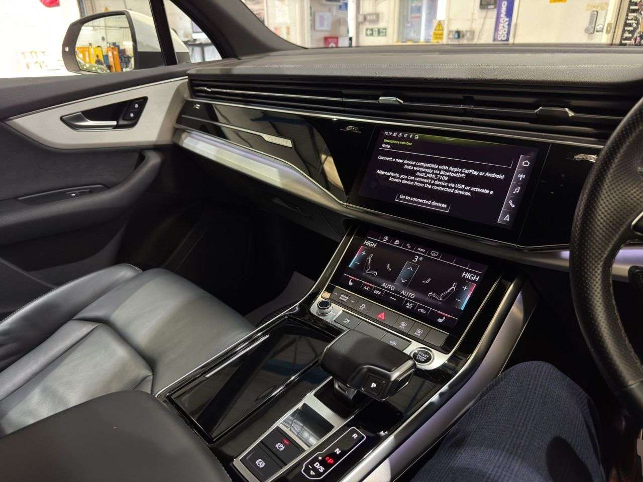 2023 AUDI Q7 2023 AUDI Q7