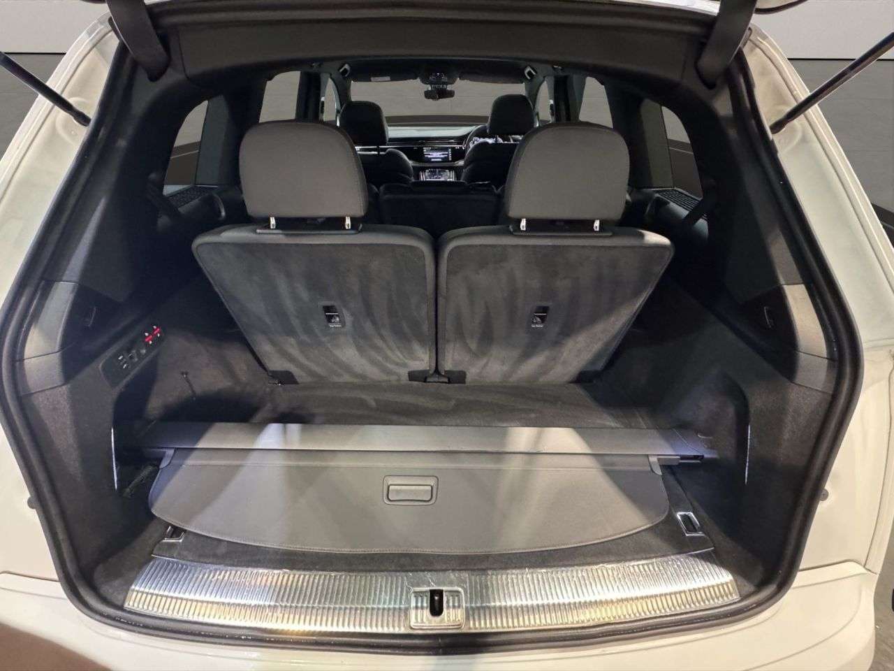 2023 AUDI Q7 2023 AUDI Q7