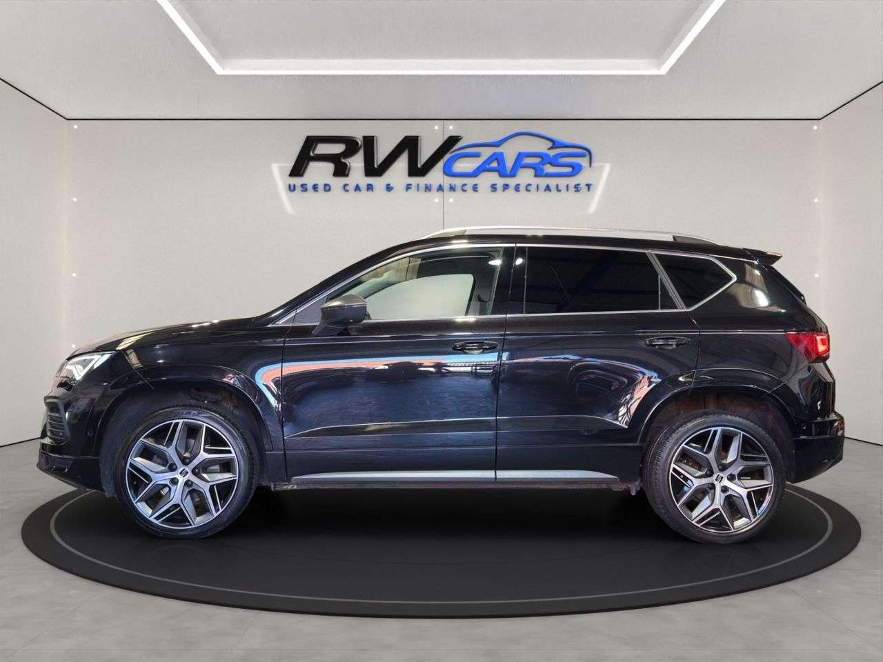 A 2023 SEAT ATECA 1.5 TSI EVO FR Sport SUV 5dr Petrol DSG Euro 6 (s/s) (150 ps) A 2023 SEAT ATECA 1.5 TSI EVO FR Sport SUV 5dr Petrol DSG Euro 6 (s/s) (150 ps)
