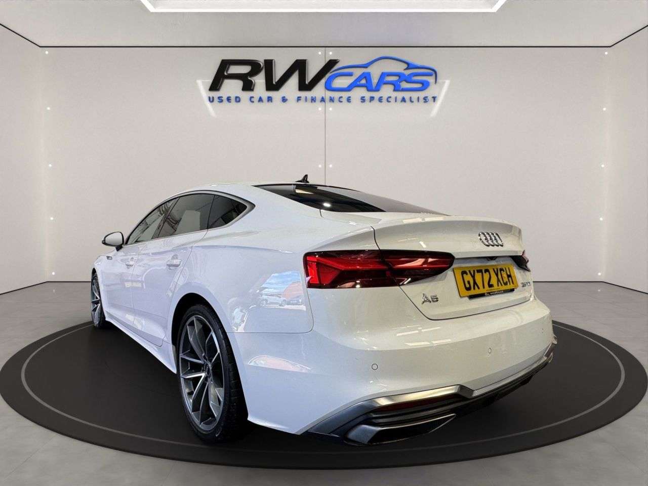 A 2022 AUDI A5 2.0 TDI 35 S line Sportback 5dr Diesel S Tronic Euro 6 (s/s) (163 ps) A 2022 AUDI A5 2.0 TDI 35 S line Sportback 5dr Diesel S Tronic Euro 6 (s/s) (163 ps)