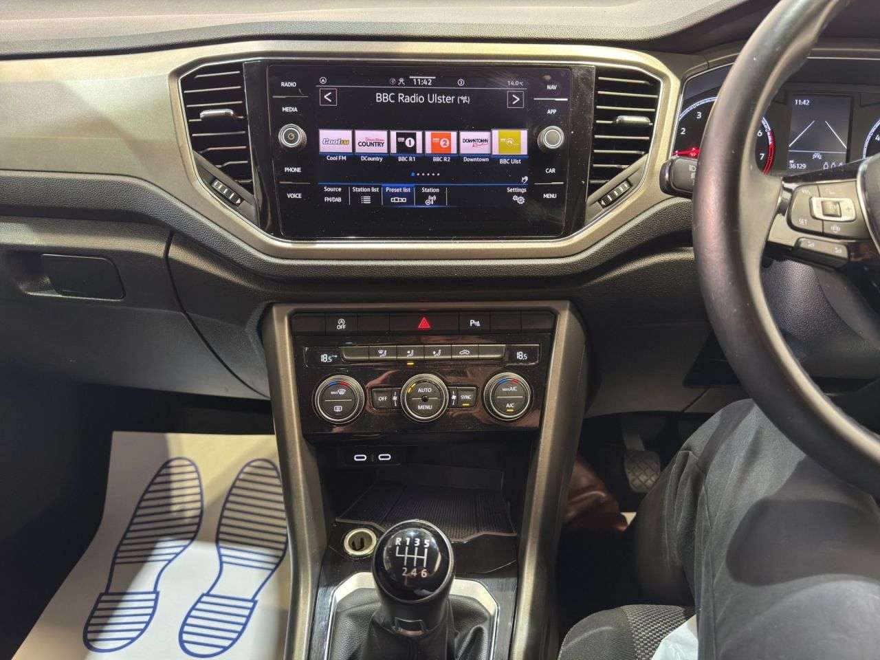 2021 VOLKSWAGEN T-ROC 2021 VOLKSWAGEN T-ROC