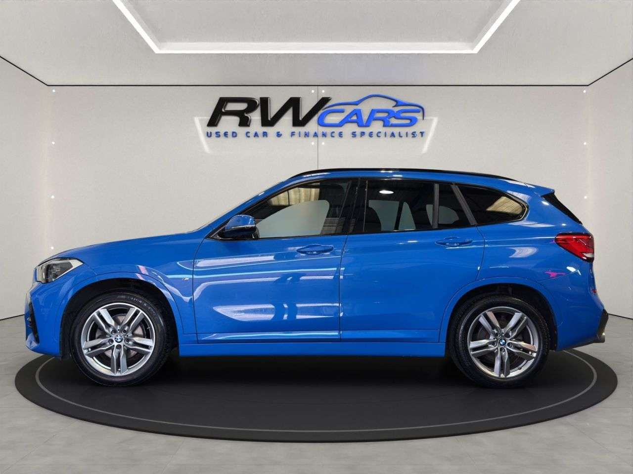 A 2022 BMW X1 1.5 18i M Sport SUV 5dr Petrol DCT sDrive Euro 6 (s/s) (136 ps) A 2022 BMW X1 1.5 18i M Sport SUV 5dr Petrol DCT sDrive Euro 6 (s/s) (136 ps)