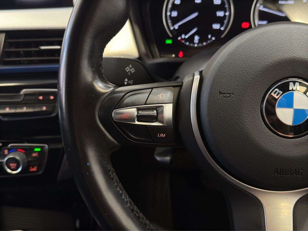 2022 BMW X1 2022 BMW X1