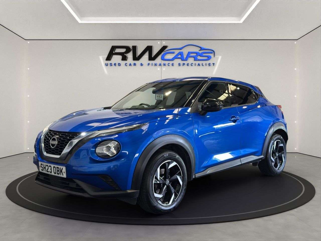 A 2023 NISSAN JUKE 1.0 DIG-T N-Connecta SUV 5dr Petrol DCT Auto Euro 6 (s/s) (114 ps) A 2023 NISSAN JUKE 1.0 DIG-T N-Connecta SUV 5dr Petrol DCT Auto Euro 6 (s/s) (114 ps)