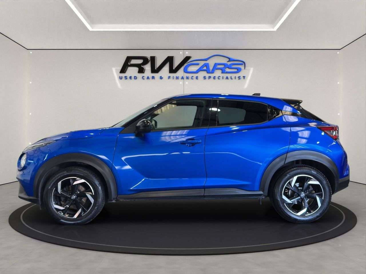 A 2023 NISSAN JUKE 1.0 DIG-T N-Connecta SUV 5dr Petrol DCT Auto Euro 6 (s/s) (114 ps) A 2023 NISSAN JUKE 1.0 DIG-T N-Connecta SUV 5dr Petrol DCT Auto Euro 6 (s/s) (114 ps)