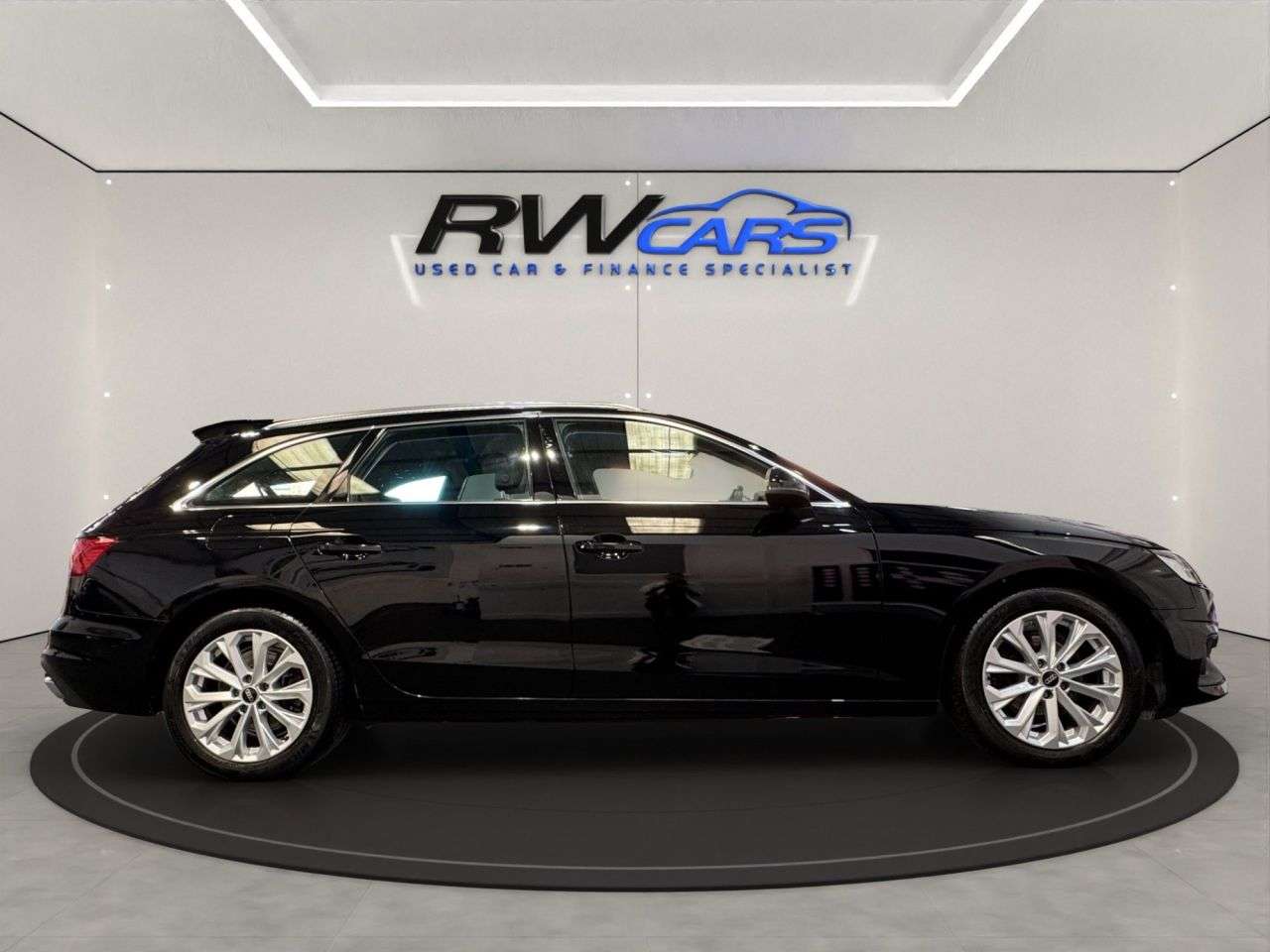 2023 AUDI A4 AVANT 2023 AUDI A4 AVANT