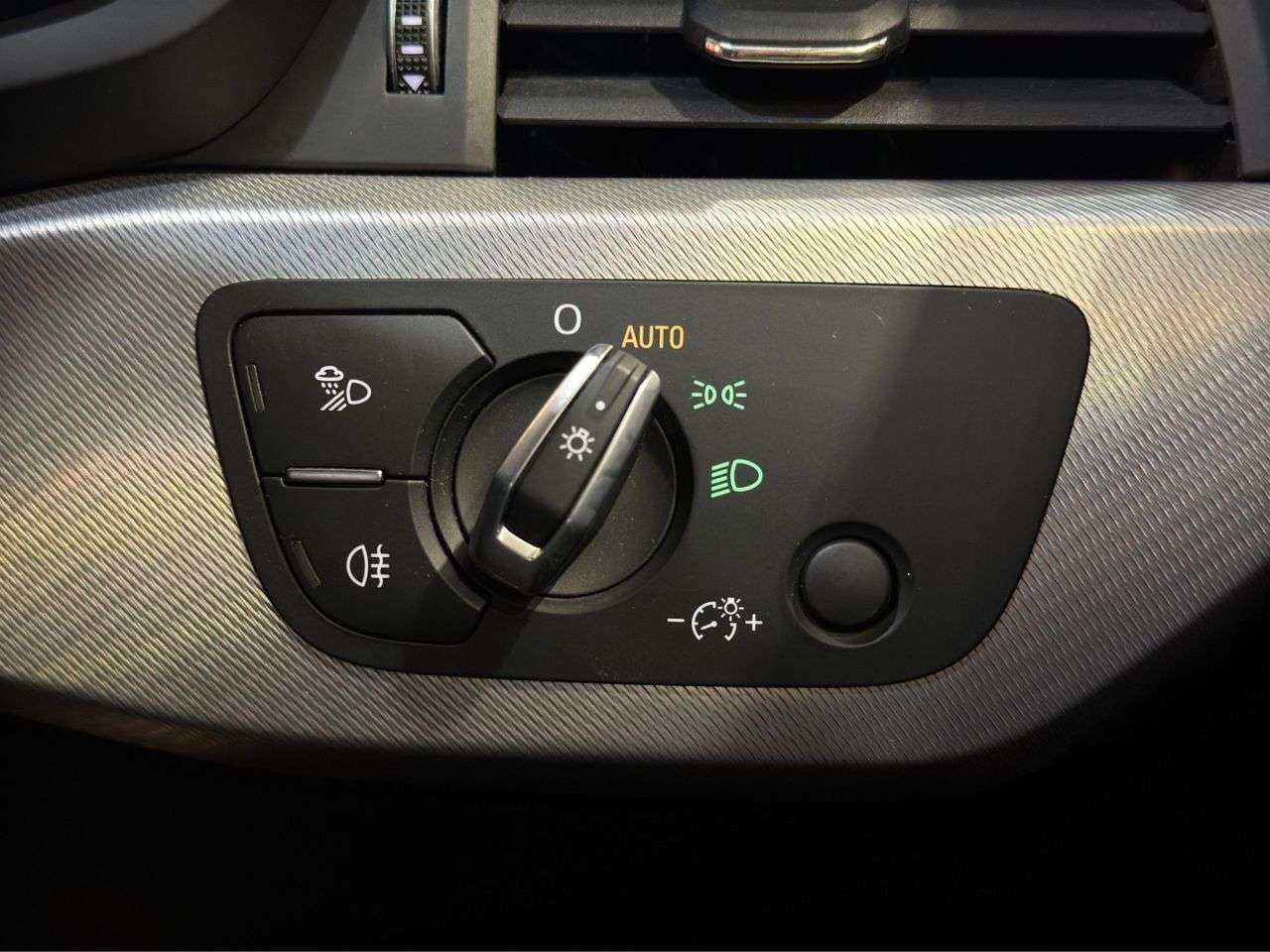 2023 AUDI A4 AVANT 2023 AUDI A4 AVANT