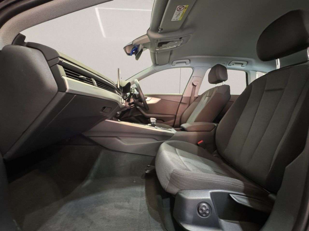 2023 AUDI A4 AVANT 2023 AUDI A4 AVANT
