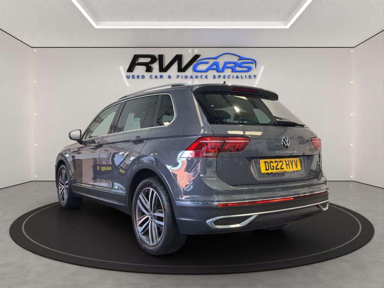 A 2022 VOLKSWAGEN TIGUAN 1.5 TSI Elegance SUV 5dr Petrol DSG Euro 6 (s/s) (150 ps) A 2022 VOLKSWAGEN TIGUAN 1.5 TSI Elegance SUV 5dr Petrol DSG Euro 6 (s/s) (150 ps)