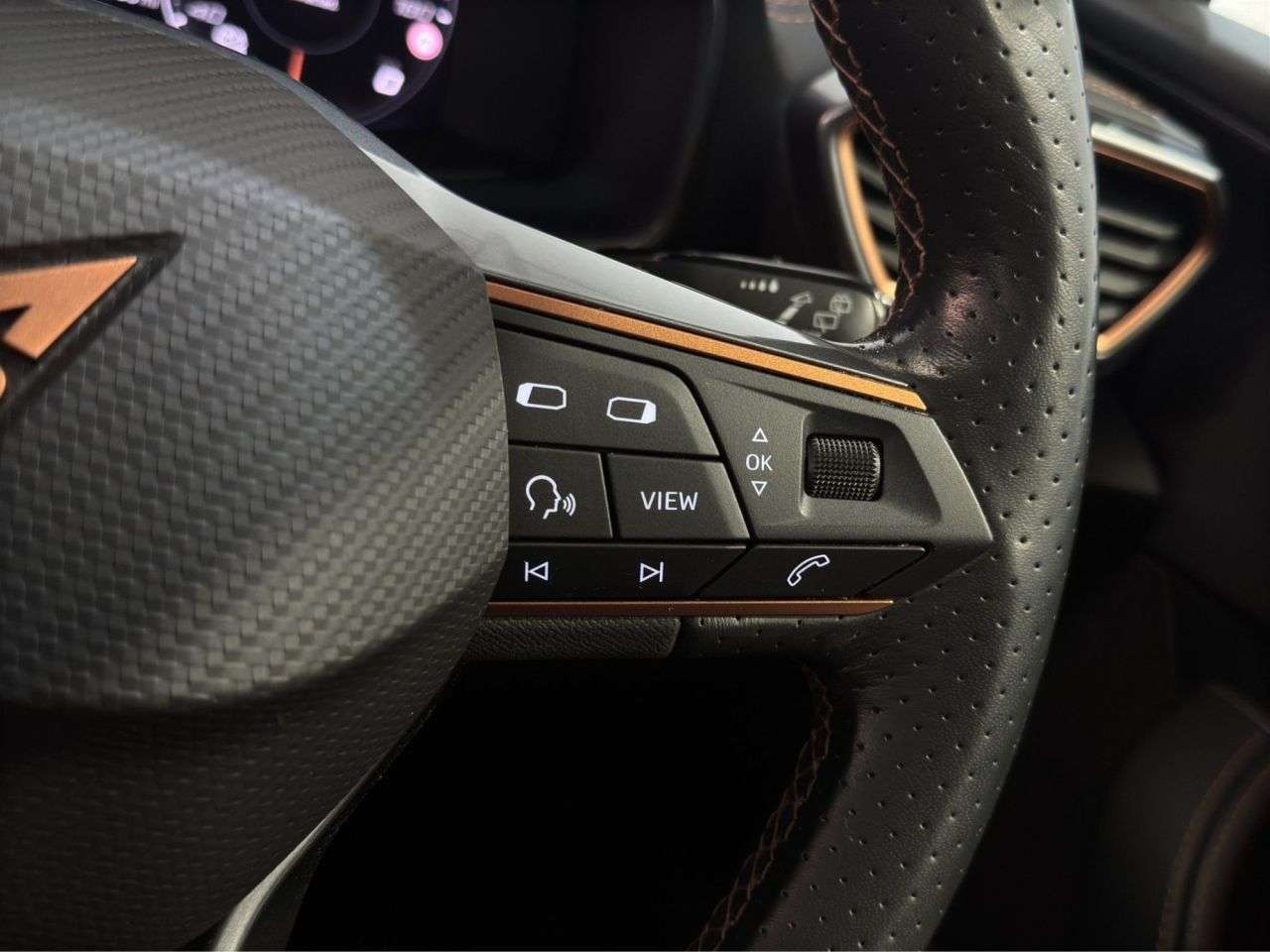 2022 CUPRA FORMENTOR 2022 CUPRA FORMENTOR