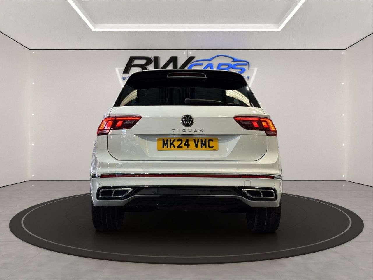 A 2024 VOLKSWAGEN TIGUAN 1.5 TSI R-Line Edition SUV 5dr Petrol DSG Euro 6 (s/s) (150 ps) A 2024 VOLKSWAGEN TIGUAN 1.5 TSI R-Line Edition SUV 5dr Petrol DSG Euro 6 (s/s) (150 ps)