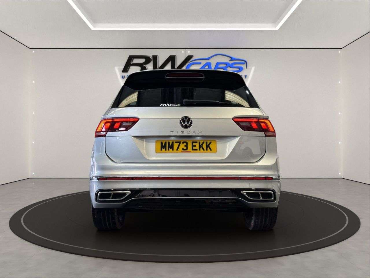 A 2023 VOLKSWAGEN TIGUAN 1.5 TSI R-Line SUV 5dr Petrol DSG Euro 6 (s/s) (150 ps) A 2023 VOLKSWAGEN TIGUAN 1.5 TSI R-Line SUV 5dr Petrol DSG Euro 6 (s/s) (150 ps)