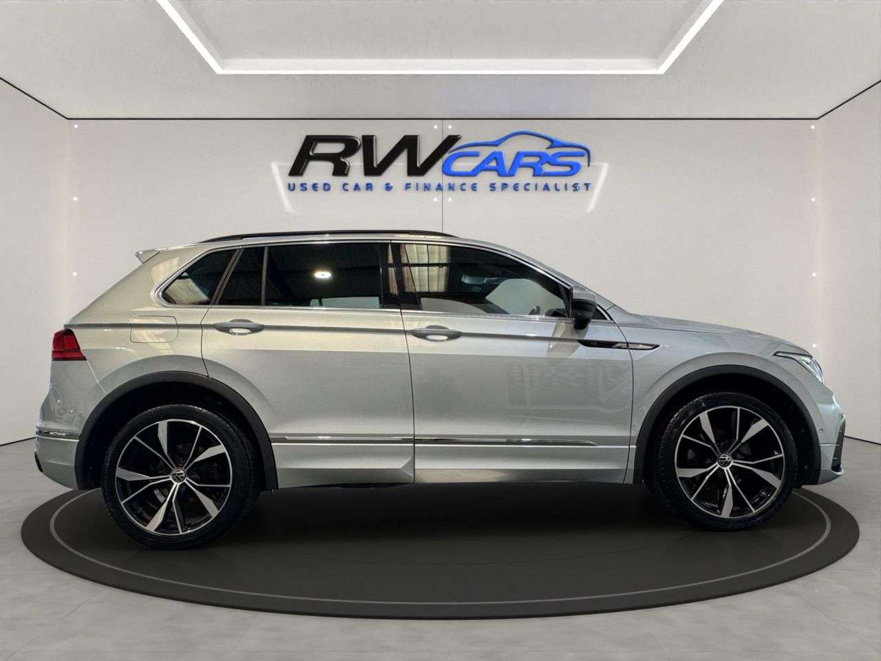 2023 VOLKSWAGEN TIGUAN 2023 VOLKSWAGEN TIGUAN