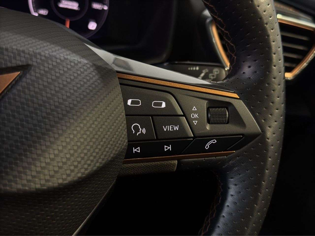 2022 CUPRA FORMENTOR 2022 CUPRA FORMENTOR