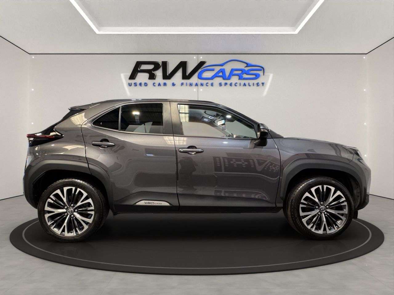 2023 TOYOTA YARIS CROSS 2023 TOYOTA YARIS CROSS