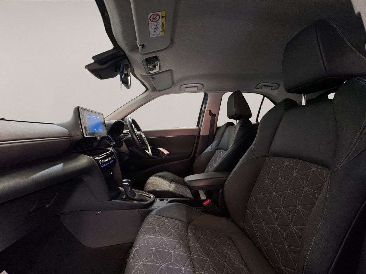 2023 TOYOTA YARIS CROSS 2023 TOYOTA YARIS CROSS