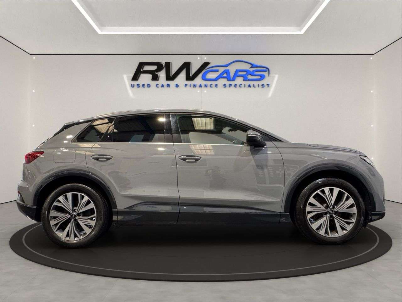 2021 AUDI Q4 E-TRON 2021 AUDI Q4 E-TRON