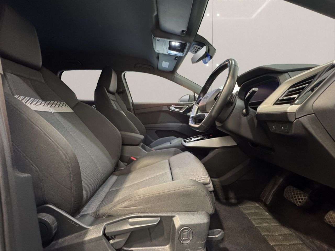 2021 AUDI Q4 E-TRON 2021 AUDI Q4 E-TRON