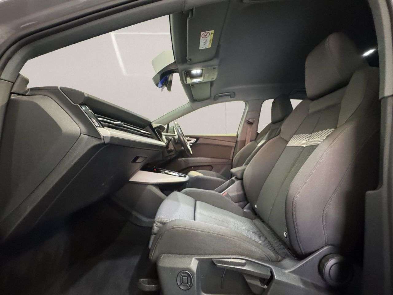 2021 AUDI Q4 E-TRON 2021 AUDI Q4 E-TRON
