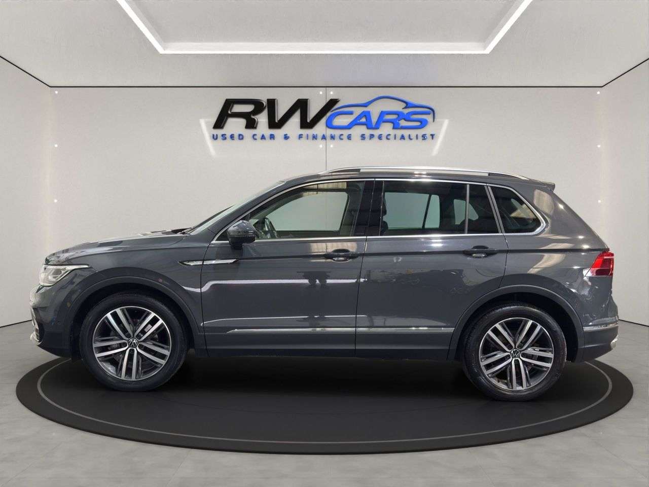 A 2023 VOLKSWAGEN TIGUAN 1.5 TSI Elegance SUV 5dr Petrol DSG Euro 6 (s/s) (150 ps) A 2023 VOLKSWAGEN TIGUAN 1.5 TSI Elegance SUV 5dr Petrol DSG Euro 6 (s/s) (150 ps)