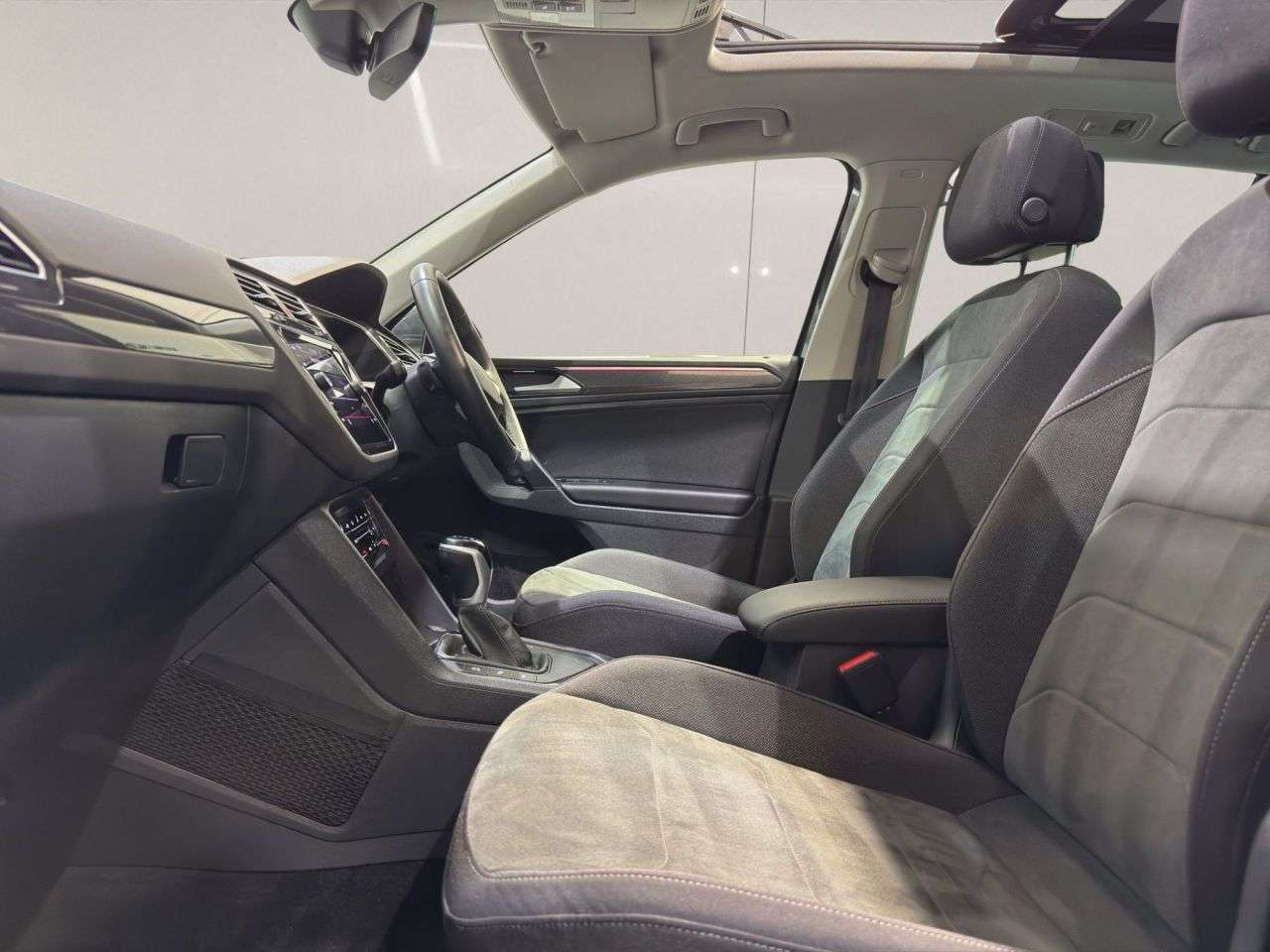 2023 VOLKSWAGEN TIGUAN 2023 VOLKSWAGEN TIGUAN