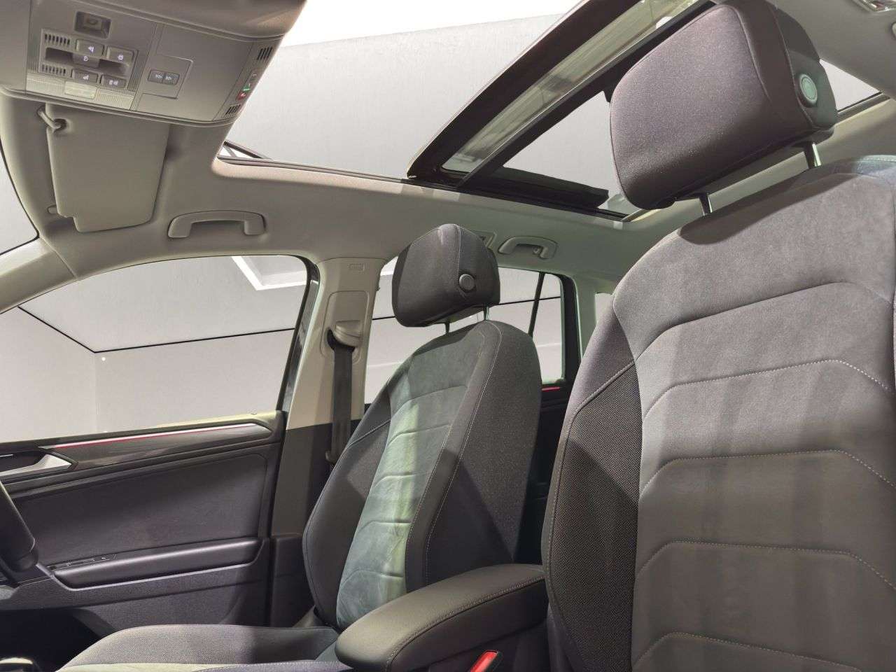 2023 VOLKSWAGEN TIGUAN 2023 VOLKSWAGEN TIGUAN