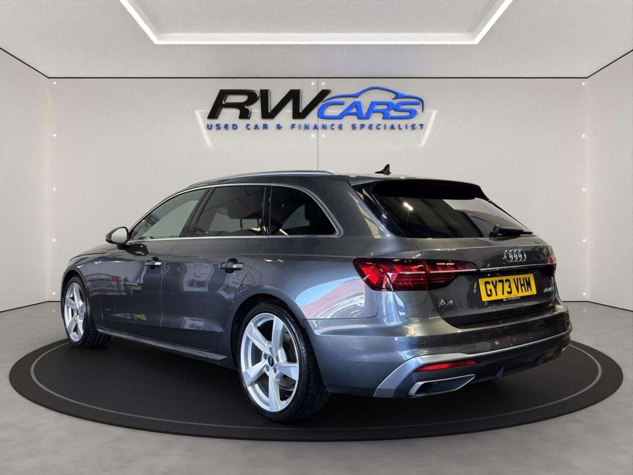 A 2023 AUDI A4 AVANT 2.0 TFSI 40 S line Estate 5dr Petrol S Tronic Euro 6 (s/s) (204 ps) A 2023 AUDI A4 AVANT 2.0 TFSI 40 S line Estate 5dr Petrol S Tronic Euro 6 (s/s) (204 ps)