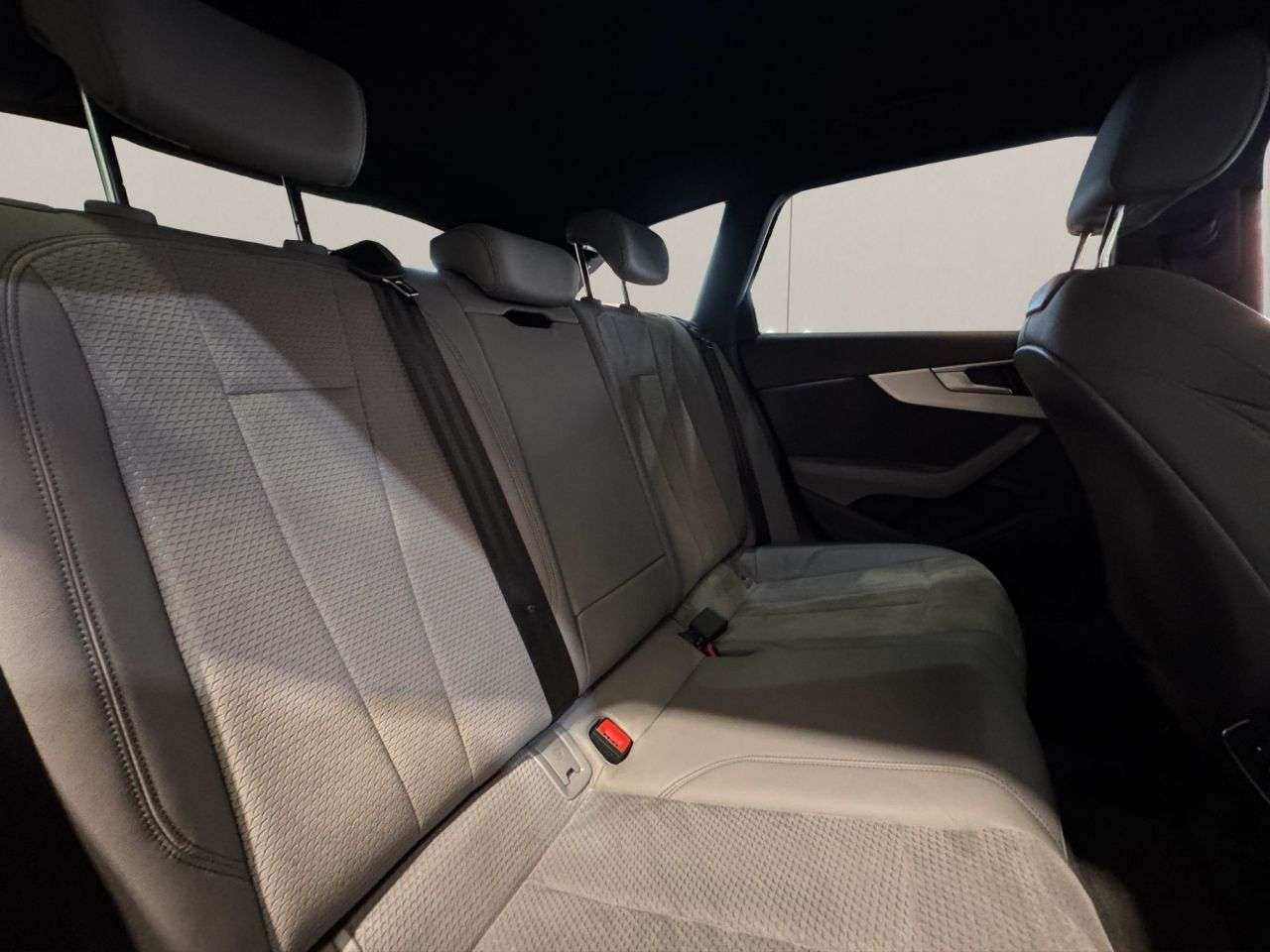 2023 AUDI A4 AVANT 2023 AUDI A4 AVANT