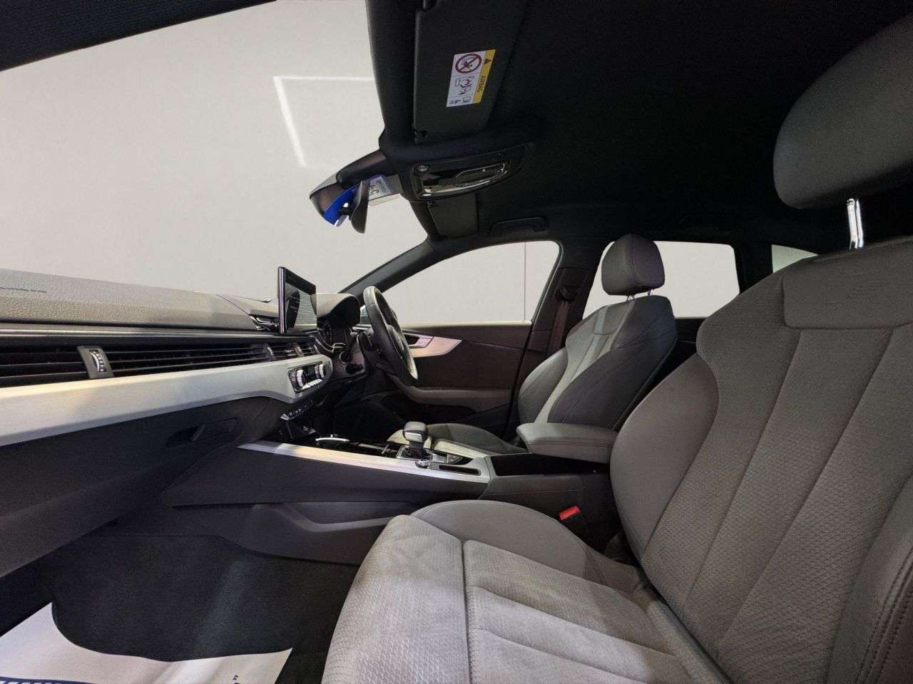 2023 AUDI A4 AVANT 2023 AUDI A4 AVANT