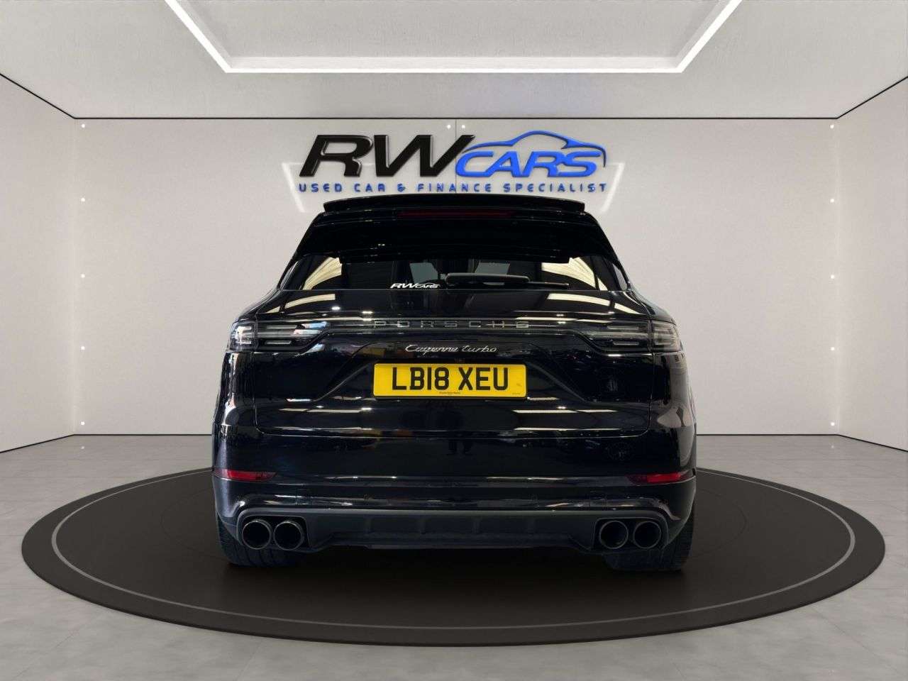 2018 PORSCHE CAYENNE 2018 PORSCHE CAYENNE
