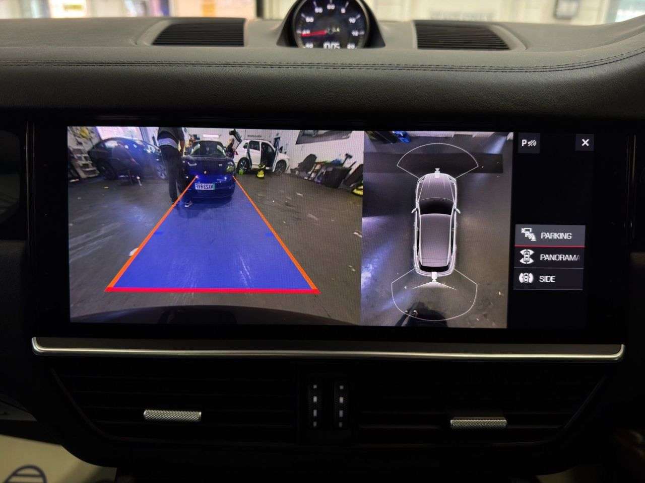 2018 PORSCHE CAYENNE 2018 PORSCHE CAYENNE