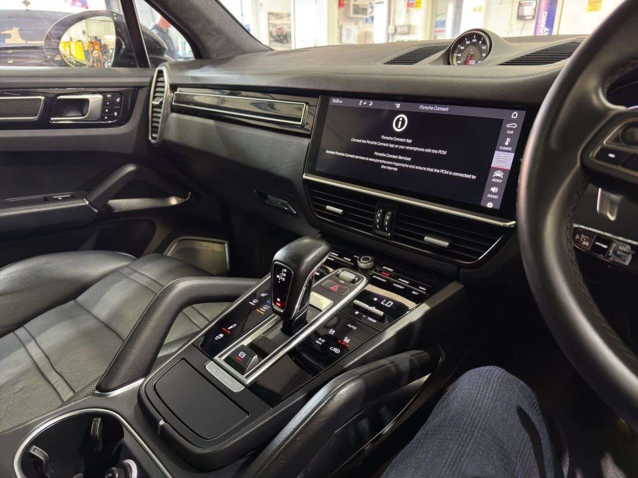 2018 PORSCHE CAYENNE 2018 PORSCHE CAYENNE