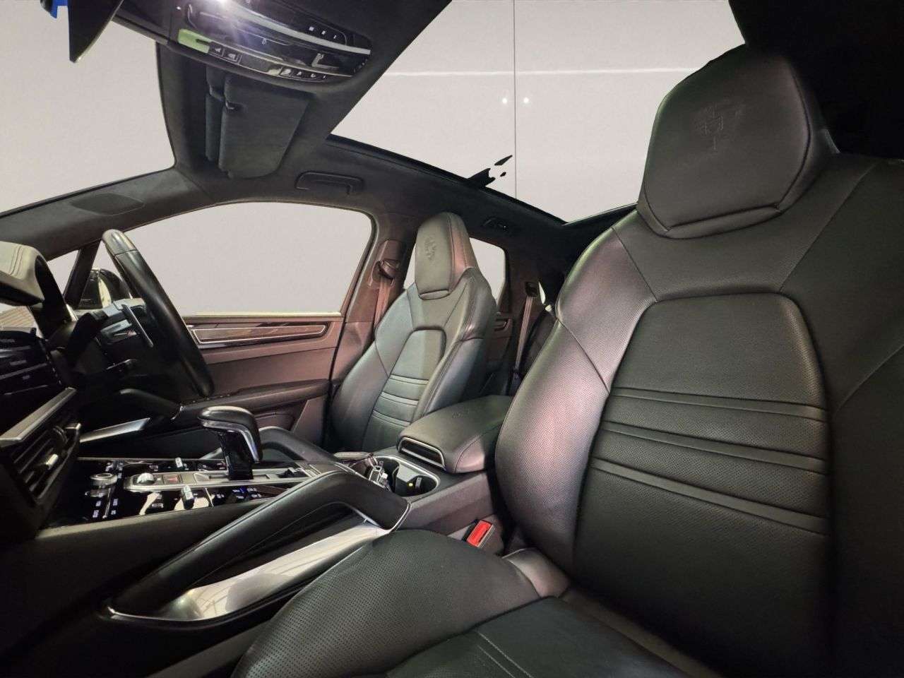 2018 PORSCHE CAYENNE 2018 PORSCHE CAYENNE