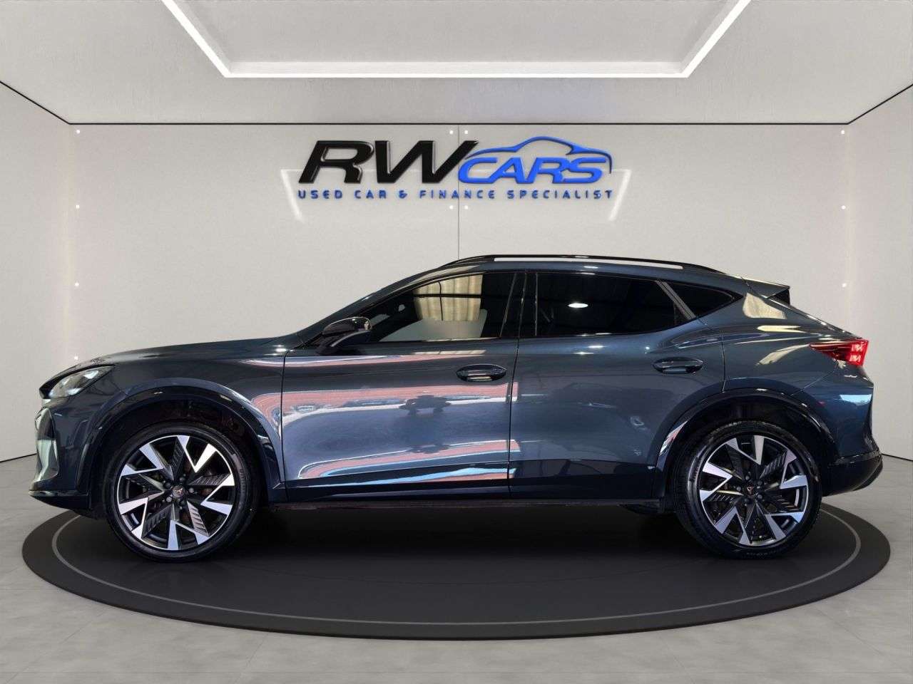 A 2025 CUPRA FORMENTOR 1.5 TSI V2 SUV 5dr Petrol Manual Euro 6 (s/s) (150 ps) A 2025 CUPRA FORMENTOR 1.5 TSI V2 SUV 5dr Petrol Manual Euro 6 (s/s) (150 ps)