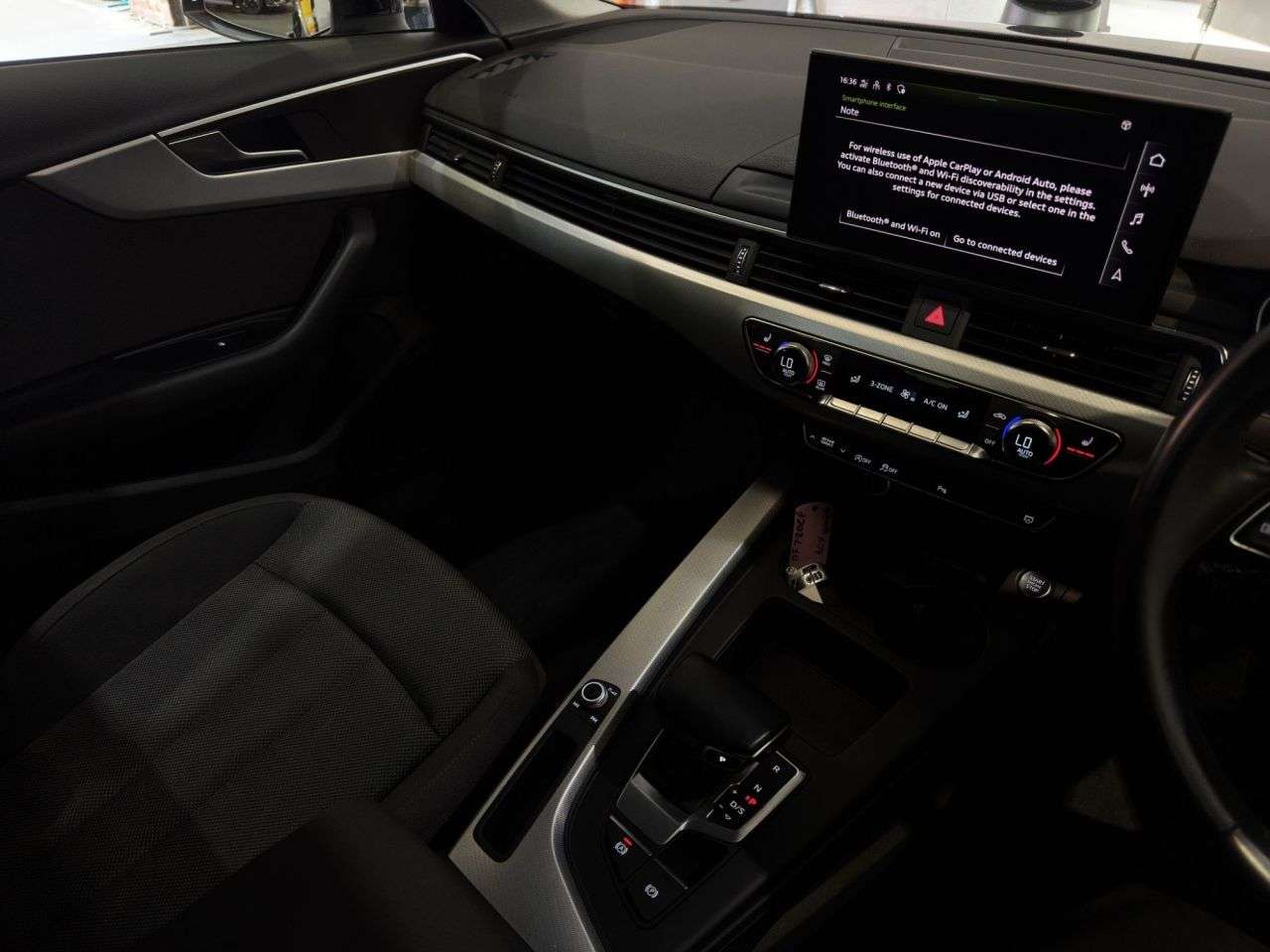 2023 AUDI A4 2023 AUDI A4