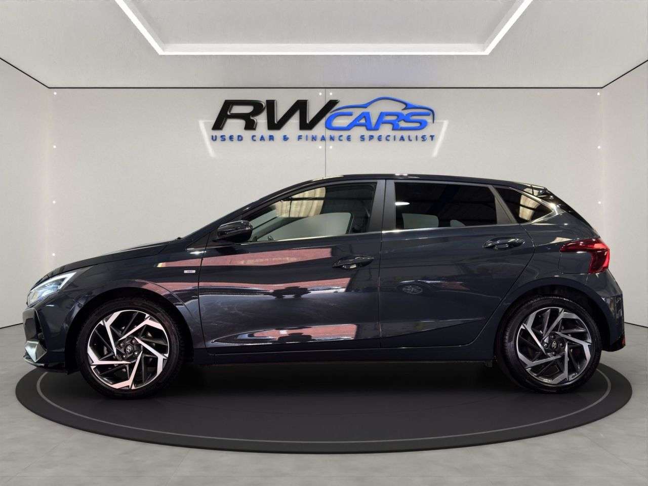 A 2023 HYUNDAI I20 1.0 T-GDi MHEV Premium Hatchback 5dr Petrol Hybrid DCT Euro 6 (s/s) (100 ps A 2023 HYUNDAI I20 1.0 T-GDi MHEV Premium Hatchback 5dr Petrol Hybrid DCT Euro 6 (s/s) (100 ps