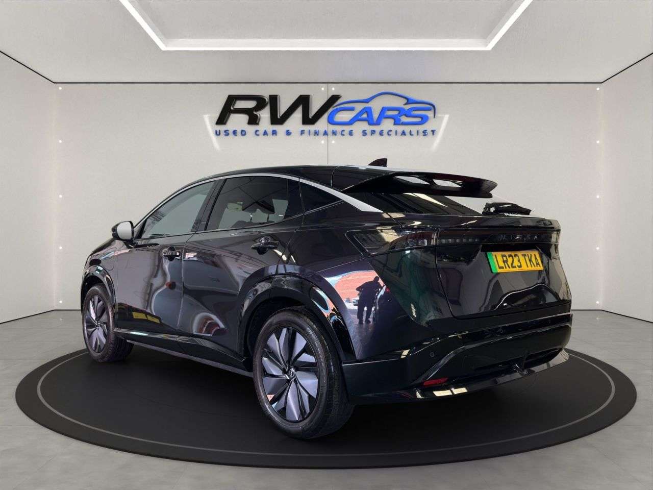 A 2023 NISSAN ARIYA 63kWh Advance SUV 5dr Electric Auto 7.4kW Charger (217 ps) A 2023 NISSAN ARIYA 63kWh Advance SUV 5dr Electric Auto 7.4kW Charger (217 ps)