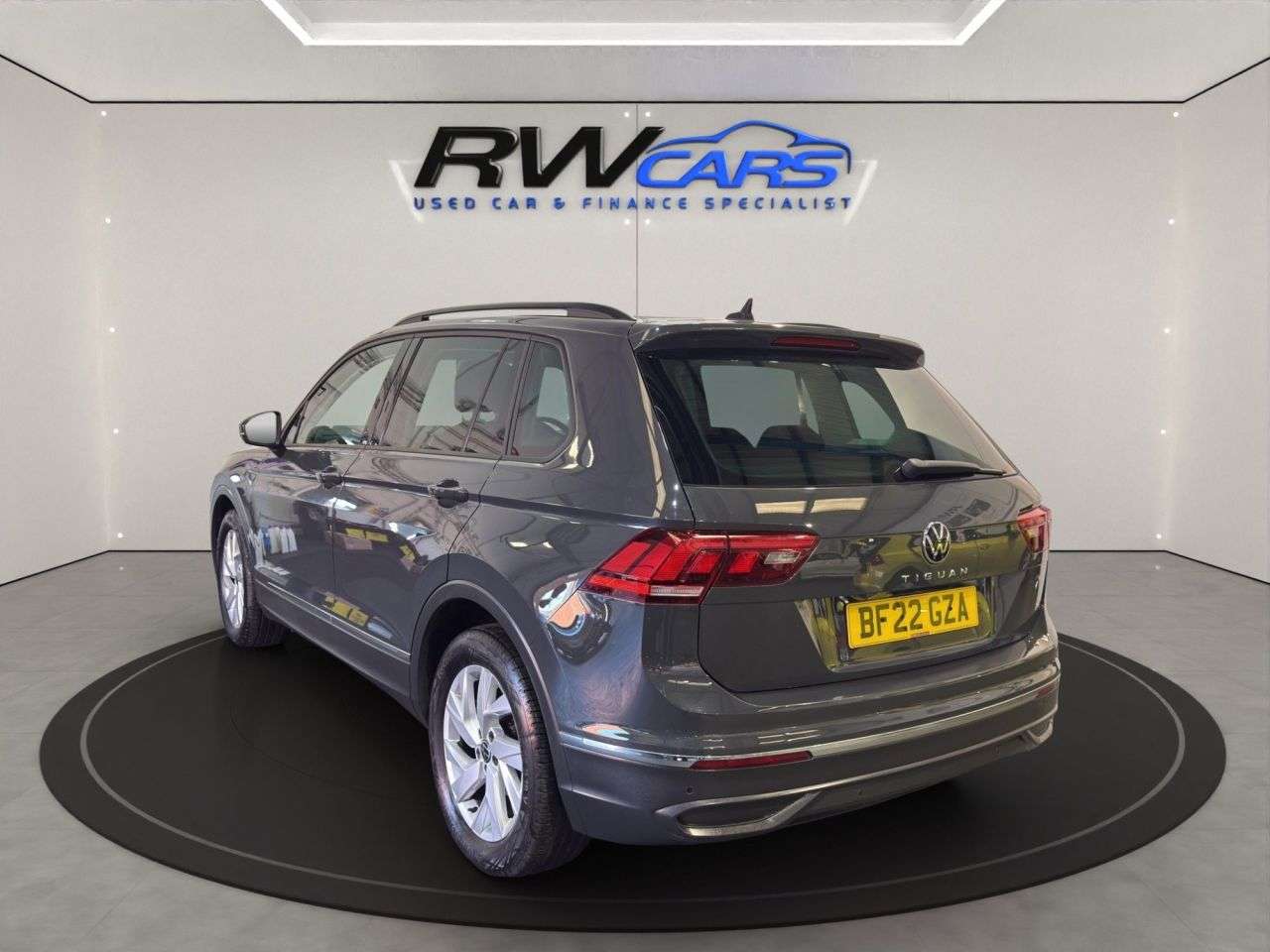 A 2022 VOLKSWAGEN TIGUAN 1.5 TSI Life SUV 5dr Petrol Manual Euro 6 (s/s) (150 ps) A 2022 VOLKSWAGEN TIGUAN 1.5 TSI Life SUV 5dr Petrol Manual Euro 6 (s/s) (150 ps)
