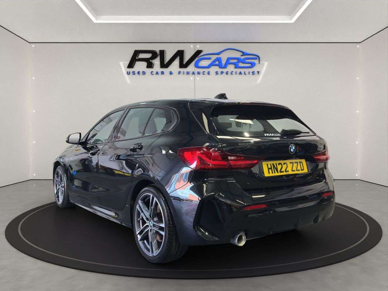 A 2022 BMW 1 SERIES 1.5 118i M Sport (LCP) Hatchback 5dr Petrol DCT Euro 6 (s/s) (136 ps) A 2022 BMW 1 SERIES 1.5 118i M Sport (LCP) Hatchback 5dr Petrol DCT Euro 6 (s/s) (136 ps)