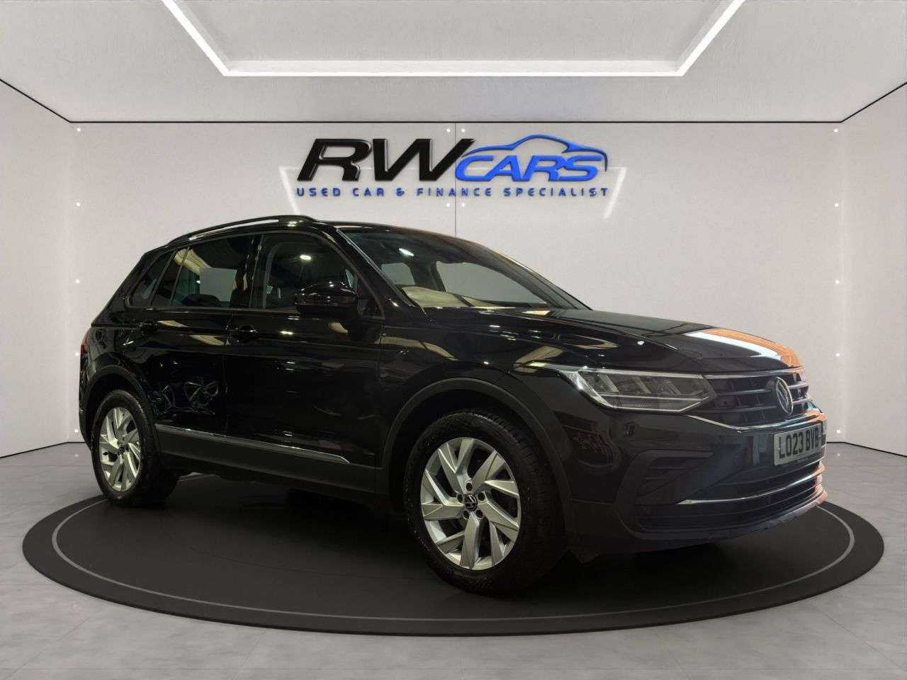 2023 VOLKSWAGEN TIGUAN 2023 VOLKSWAGEN TIGUAN