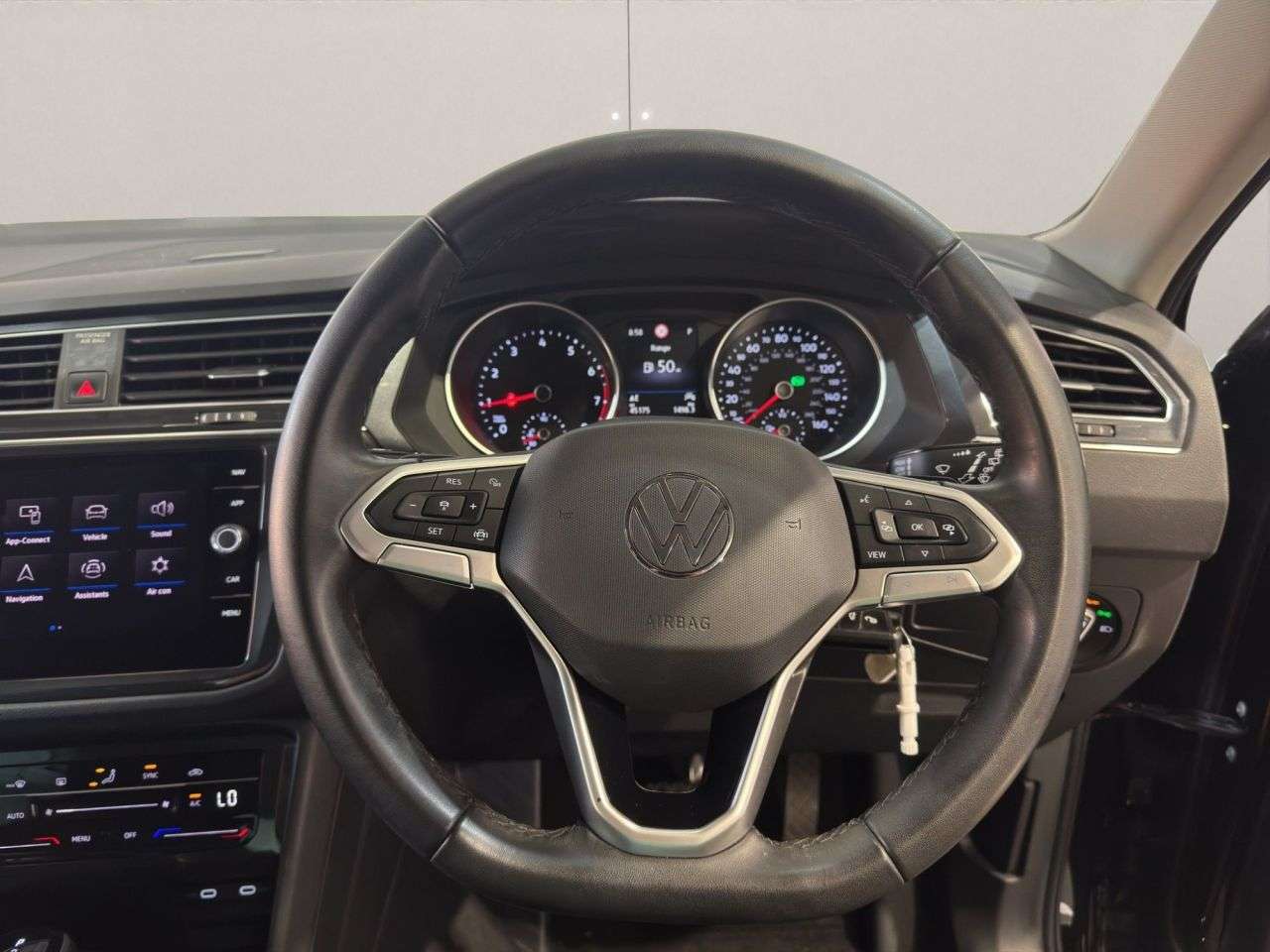 2023 VOLKSWAGEN TIGUAN 2023 VOLKSWAGEN TIGUAN