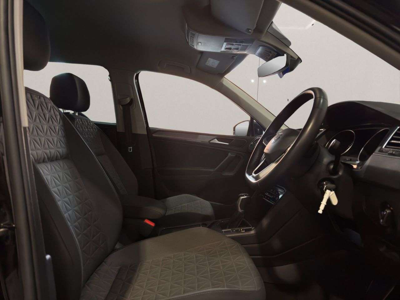 2023 VOLKSWAGEN TIGUAN 2023 VOLKSWAGEN TIGUAN