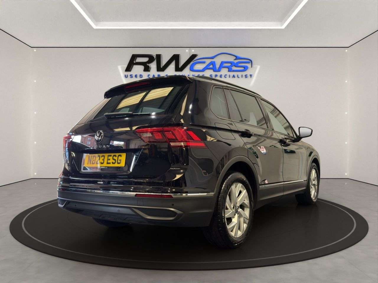 2023 VOLKSWAGEN TIGUAN 2023 VOLKSWAGEN TIGUAN